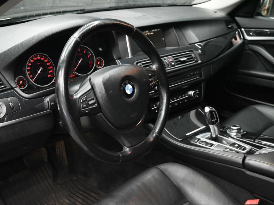 BMW 5 серии VI (F10/F11/F07) Рестайлинг Екатеринбург  - изображение 18