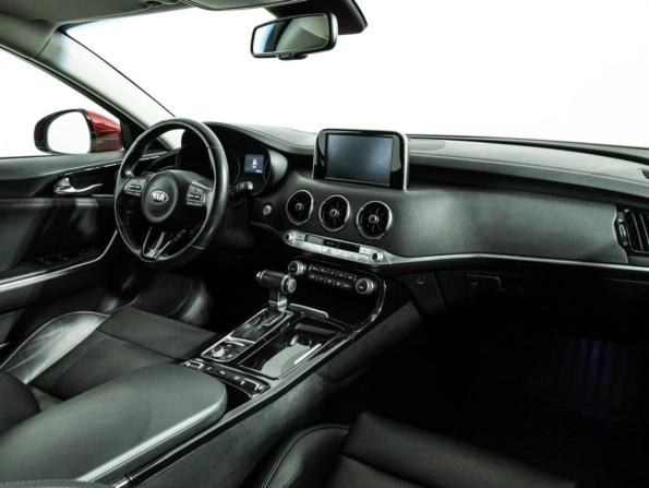 Kia Stinger I с пробегом 2018 года, цена 2 449 700 рублей, 93574 км, лифтбек, Автокод Объявления