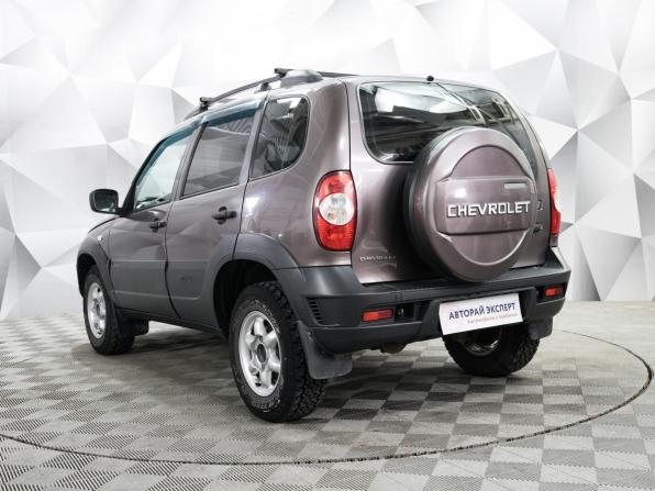 Chevrolet Niva I Рестайлинг с пробегом 2018 года, цена 781 000 рублей, 60000 км, внедорожник, Автокод Объявления