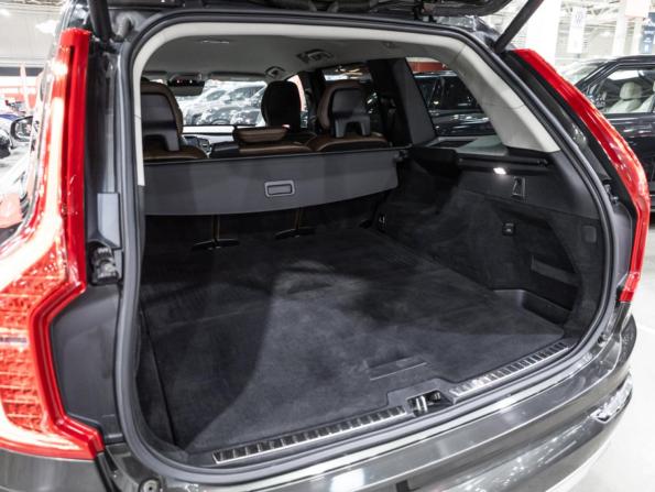 Volvo XC90 II с пробегом 2018 года, цена 3 249 700 рублей, 182500 км, внедорожник, Автокод Объявления