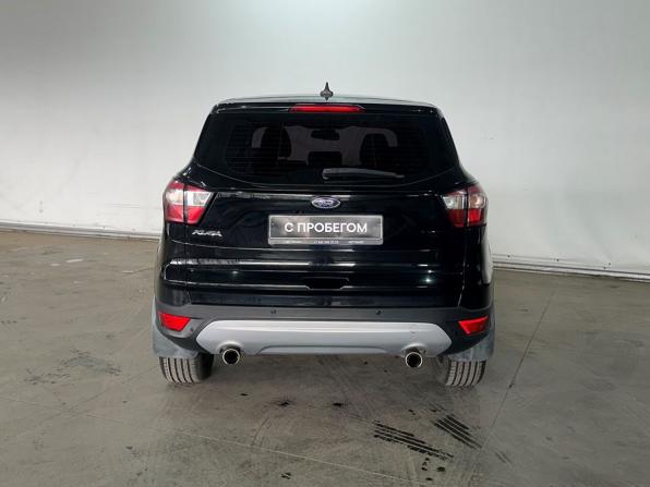Ford Kuga II Рестайлинг с пробегом 2017 года, цена 1 520 000 рублей, 137427 км, внедорожник, Автокод Объявления