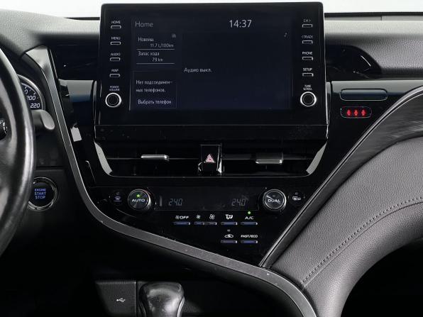 Toyota Camry VIII (XV70) Рестайлинг с пробегом 2021 года, цена 3 200 000 рублей, 62000 км, седан, Автокод Объявления