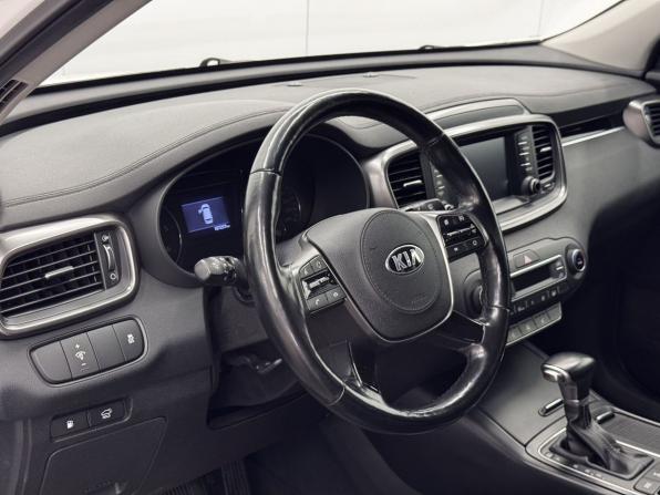 Kia Sorento III Prime Рестайлинг с пробегом 2018 года, цена 2 650 000 рублей, 187256 км, внедорожник, Автокод Объявления