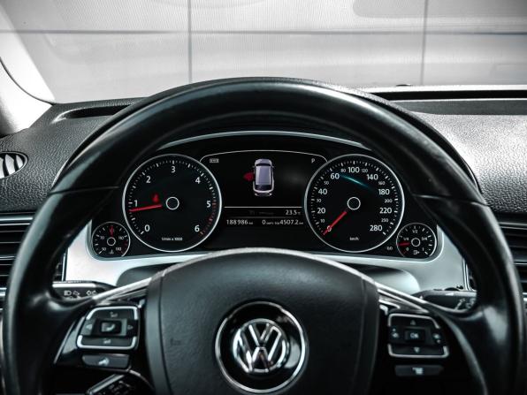 Volkswagen Touareg II Рестайлинг с пробегом 2015 года, цена 3 150 000 рублей, 188986 км, внедорожник, Автокод Объявления