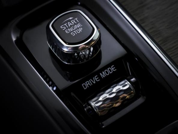 Volvo XC60 II с пробегом 2019 года, цена 3 508 000 рублей, 138648 км, внедорожник, Автокод Объявления