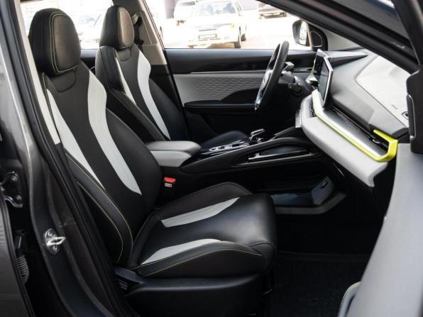 Geely Coolray I Рестайлинг с пробегом 2023 года, цена 2 100 000 рублей, 8138 км, внедорожник, Автокод Объявления