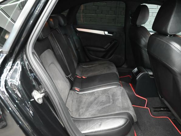 Audi A4 IV (B8) Рестайлинг с пробегом 2013 года, цена 1 460 000 рублей, 176078 км, седан, Автокод Объявления