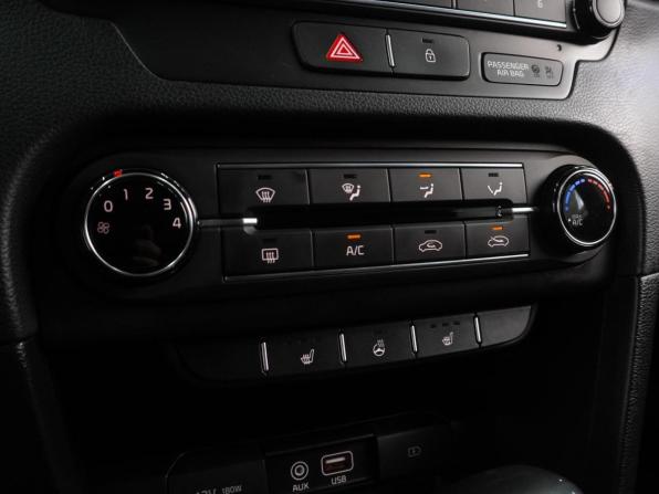 Kia Ceed III с пробегом 2019 года, цена 1 454 000 рублей, 167301 км, хэтчбек, Автокод Объявления