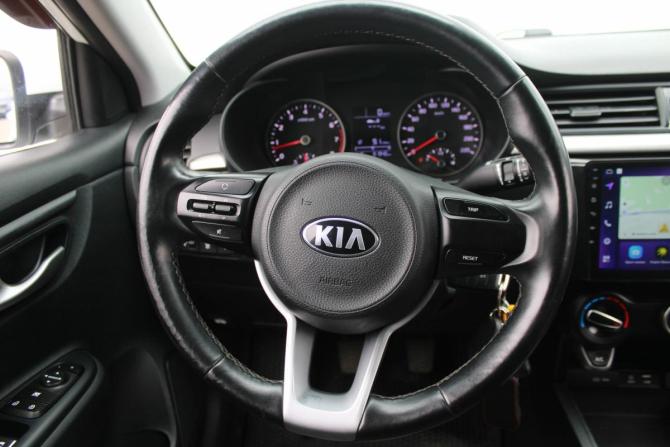 Kia Rio IV с пробегом 2019 года, цена 1 299 000 рублей, 82000 км, седан, Автокод Объявления