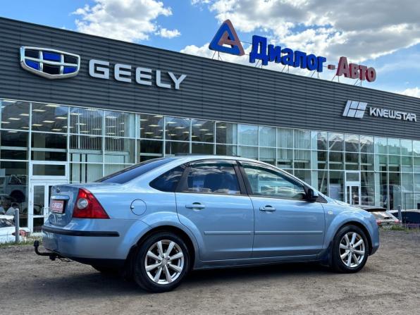 Ford Focus II с пробегом 2005 года, цена 350 000 рублей, 354894 км, седан, Автокод Объявления