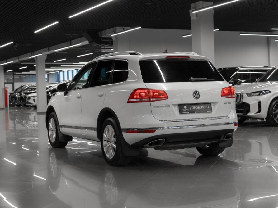 Volkswagen Touareg II Рестайлинг Москва  - изображение 4