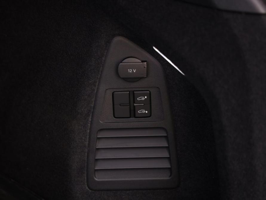 Volkswagen Touareg III Санкт-Петербург  - изображение 31