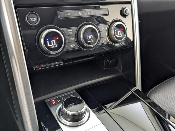 Land Rover Discovery V с пробегом 2017 года, цена 3 500 000 рублей, 141406 км, внедорожник, Автокод Объявления