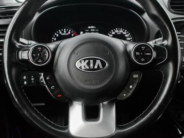 Kia Soul II Рестайлинг с пробегом 2018 года, цена 1 795 000 рублей, 88115 км, хэтчбек, Автокод Объявления
