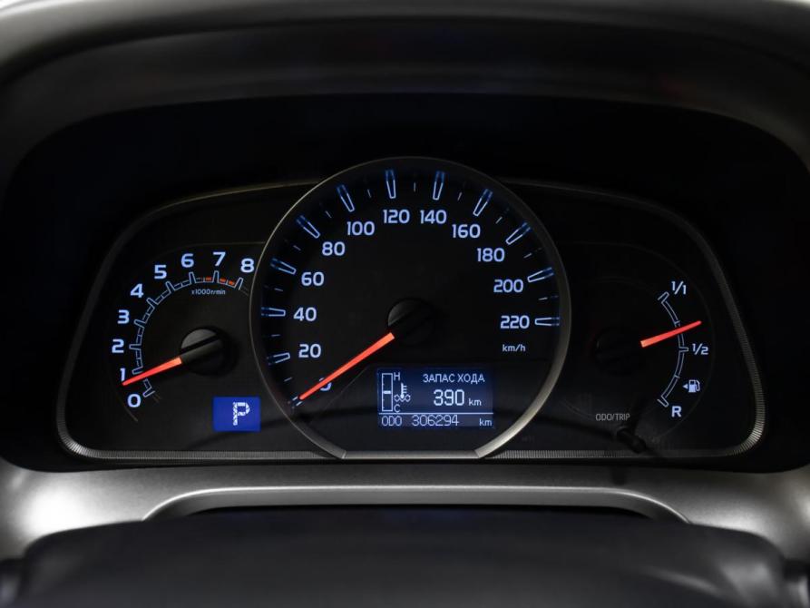 Toyota RAV4 IV (XA40) Москва  - изображение 13