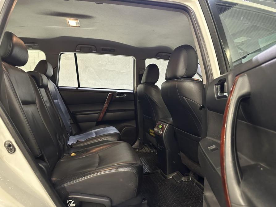 Toyota Highlander II (XU40) Рестайлинг Новосибирск  - изображение 20