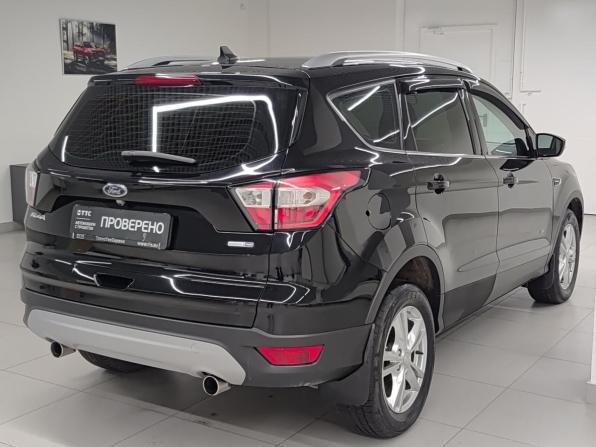 Ford Kuga II Рестайлинг с пробегом 2018 года, цена 1 907 000 рублей, 65800 км, внедорожник, Автокод Объявления