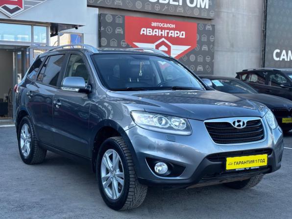 Hyundai Santa Fe II Рестайлинг с пробегом 2011 года, цена 1 250 000 рублей, 236112 км, внедорожник, Автокод Объявления