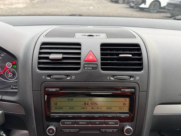 Volkswagen Jetta V с пробегом 2009 года, цена 410 000 рублей, 190000 км, седан, Автокод Объявления