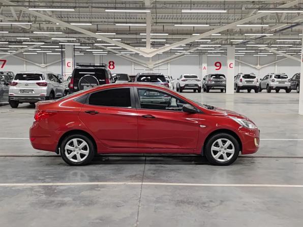 Hyundai Solaris I с пробегом 2013 года, цена 510 000 рублей, 266177 км, седан, Автокод Объявления