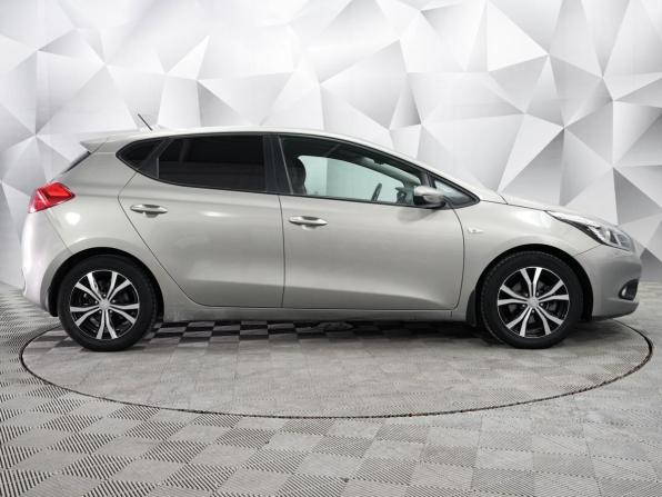 Kia Ceed II с пробегом 2015 года, цена 1 115 000 рублей, 156000 км, хэтчбек, Автокод Объявления