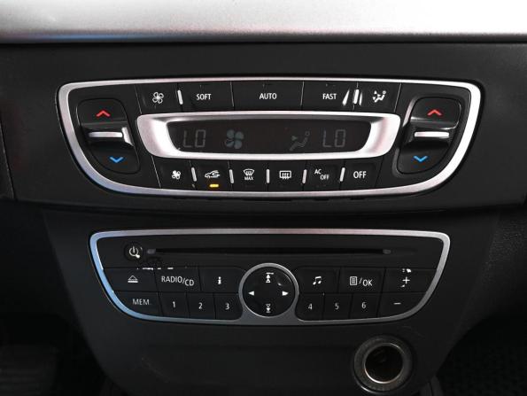 Renault Fluence I с пробегом 2011 года, цена 695 000 рублей, 167835 км, седан, Автокод Объявления