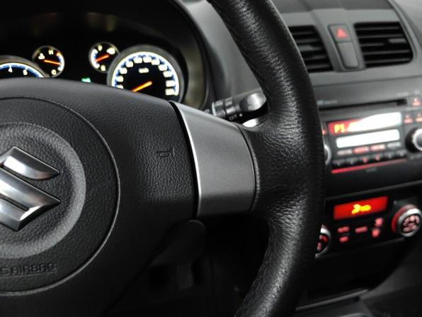 Suzuki SX4 I (Classic) Рестайлинг с пробегом 2012 года, цена 639 000 рублей, 204780 км, хэтчбек, Автокод Объявления