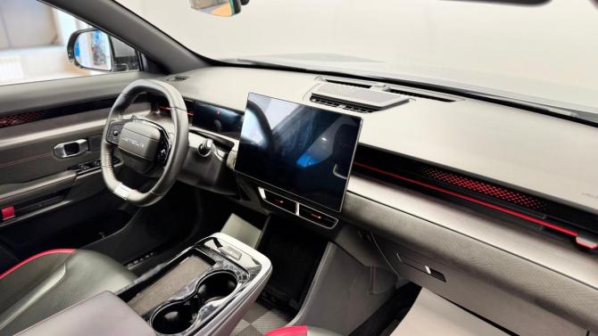 JETOUR DASHING I с пробегом 2024 года, цена 2 425 000 рублей, 4500 км, внедорожник, Автокод Объявления