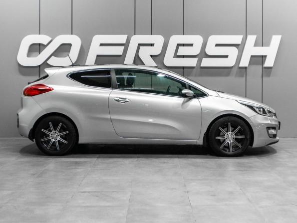 Kia Ceed II с пробегом 2014 года, цена 1 349 000 рублей, 143266 км, хэтчбек, Автокод Объявления