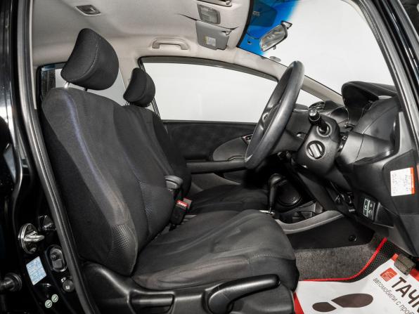 Honda Fit II с пробегом 2012 года, цена 785 000 рублей, 133073 км, хэтчбек, Автокод Объявления