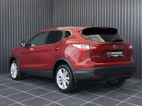 Nissan Qashqai II с пробегом 2015 года, цена 1 397 000 рублей, 136613 км, внедорожник, Автокод Объявления