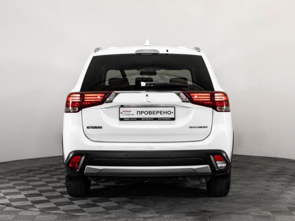 Mitsubishi Outlander III Рестайлинг 2 с пробегом 2018 года, цена 1 499 000 рублей, 151456 км, внедорожник, Автокод Объявления