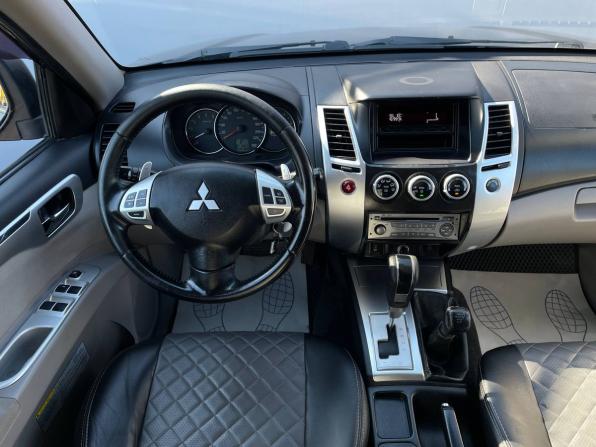 Mitsubishi Pajero Sport II с пробегом 2012 года, цена 1 375 000 рублей, 245128 км, внедорожник, Автокод Объявления
