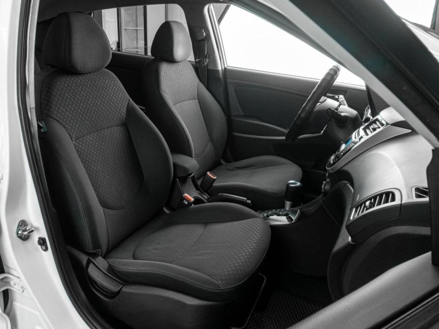 Hyundai Solaris I Тюмень  - изображение 8