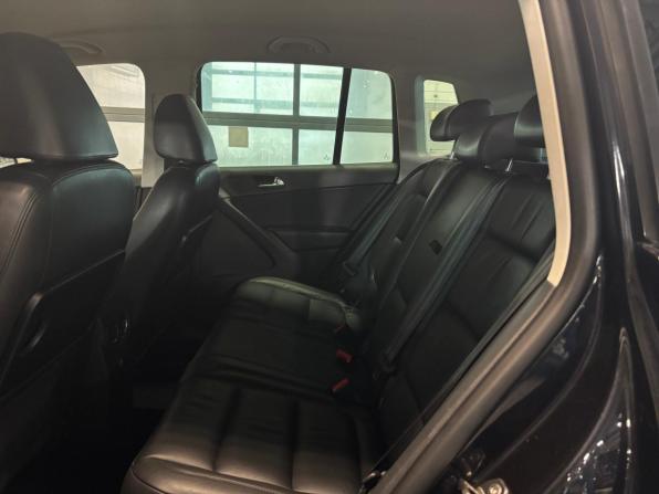 Volkswagen Tiguan I с пробегом 2010 года, цена 899 000 рублей, 219000 км, внедорожник, Автокод Объявления