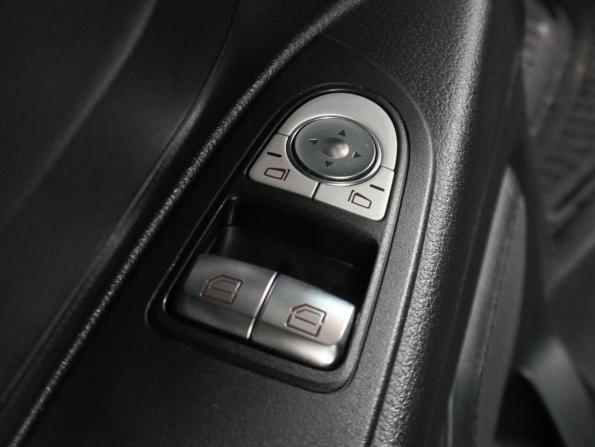 Mercedes-Benz Vito III (W447) с пробегом 2018 года, цена 3 499 000 рублей, 169961 км, минивэн, Автокод Объявления