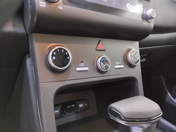 Hyundai Creta II с пробегом 2021 года, цена 1 950 000 рублей, 113400 км, внедорожник, Автокод Объявления