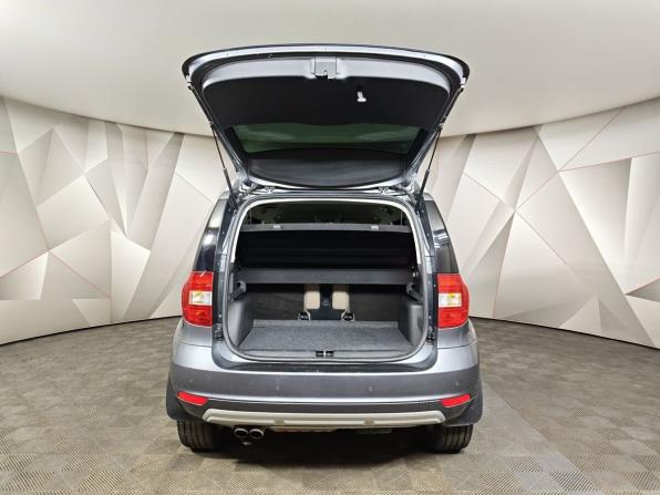 Skoda Yeti I Рестайлинг с пробегом 2017 года, цена 1 555 000 рублей, 139828 км, внедорожник, Автокод Объявления