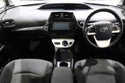 Toyota Prius IV (XW50) Иркутск  - изображение 35