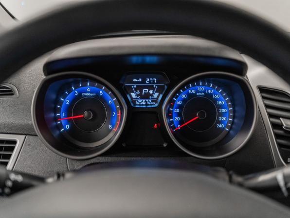 Hyundai Elantra V (MD) с пробегом 2014 года, цена 1 050 000 рублей, 125672 км, седан, Автокод Объявления