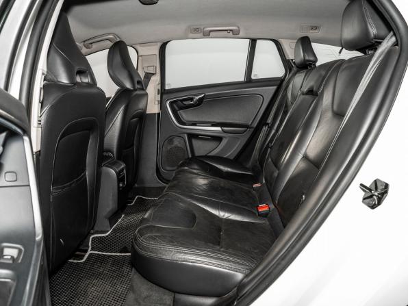 Volvo V60 I с пробегом 2012 года, цена 850 500 рублей, 146202 км, универсал, Автокод Объявления