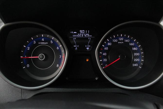 Hyundai Elantra V (MD) с пробегом 2013 года, цена 895 000 рублей, 222742 км, седан, Автокод Объявления