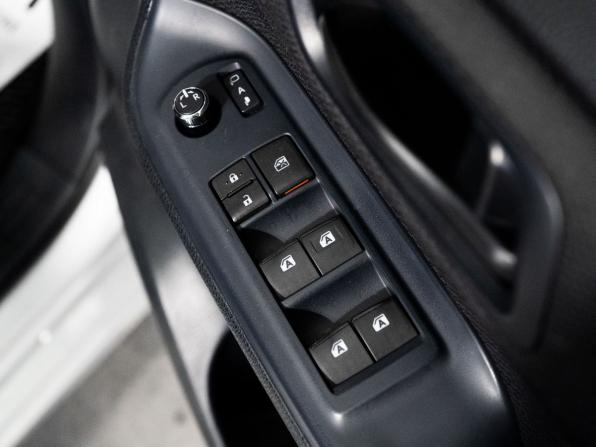 Toyota Voxy III (R80) с пробегом 2014 года, цена 1 629 500 рублей, 132585 км, минивэн, Автокод Объявления