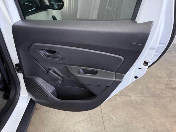 Renault Duster II с пробегом 2022 года, цена 1 797 000 рублей, 130439 км, внедорожник, Автокод Объявления