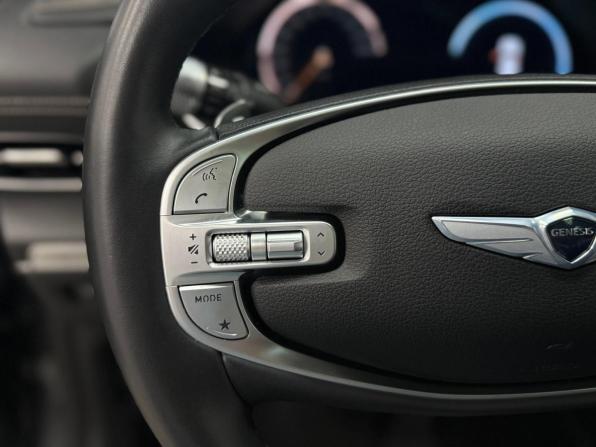 Genesis GV80 I с пробегом 2021 года, цена 5 799 000 рублей, 43300 км, внедорожник, Автокод Объявления