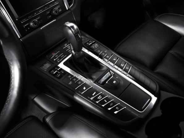 Porsche Macan I с пробегом 2015 года, цена 2 630 000 рублей, 161263 км, внедорожник, Автокод Объявления