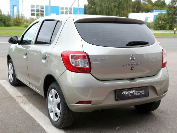 Renault Sandero II с пробегом 2016 года, цена 794 000 рублей, 66500 км, хэтчбек, Автокод Объявления