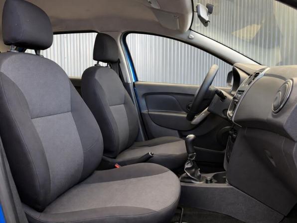 Renault Logan II с пробегом 2015 года, цена 647 000 рублей, 151229 км, седан, Автокод Объявления