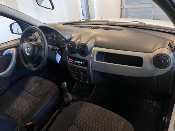 Renault Sandero I с пробегом 2013 года, цена 570 000 рублей, 120053 км, хэтчбек, Автокод Объявления