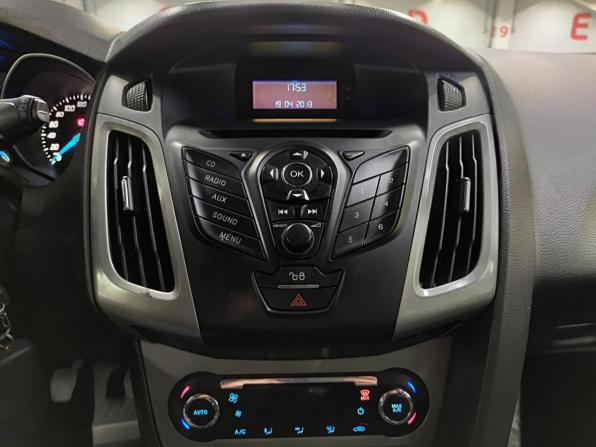 Ford Focus III с пробегом 2012 года, цена 695 000 рублей, 278696 км, хэтчбек, Автокод Объявления